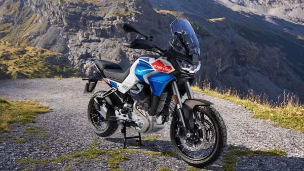 Moto Guzzi Stelvio Duecento Tributo: la trail de alta gama 5 Moto Guzzi Stelvio Duecento