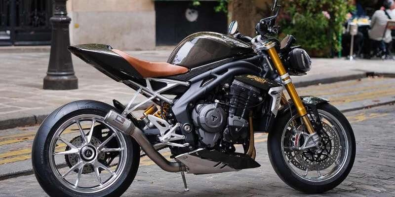 Triumph Speed Triple inspirada en Pagani: una fusión brutal de potencia y diseño 2 Triumph Speed Triple Pagani 3