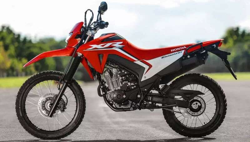 Honda XR 300 Tornado: la trail que desafía el terreno este 2025 2 honda xr 300 tornado precio marzo 2025
