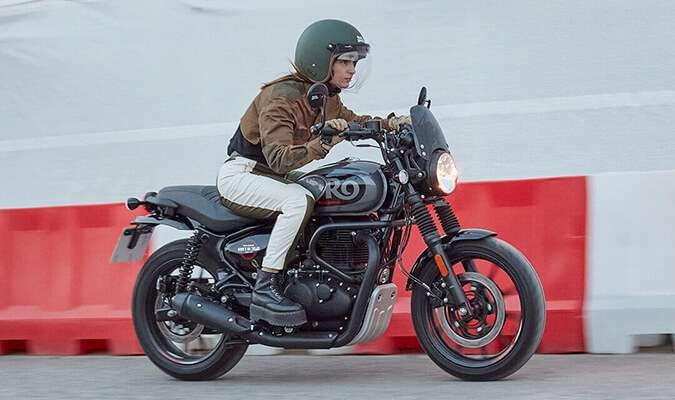 ¿Cuáles son las características de la Royal Enfield Hunter 350? 2 gallery 1
